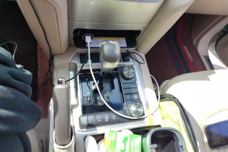 Used Toyota Land Cruiser 
