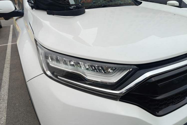 Used Honda CR-V 2021 240TURBO CVT 2WD Fashion Edition Right Front Headlight