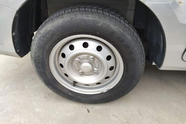 Used Wuling Hongguang V 2022 1.5L Jingqu Version Hydraulic Power Steering LAR