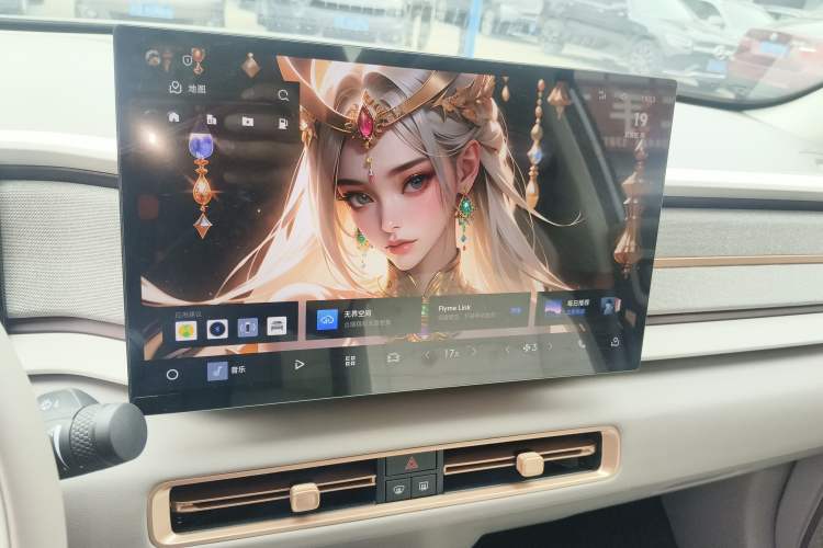 Used Geely Auto icon 2026 Model Chocolate 1.5TD Pure & Refined Edition Audio And AC Panel