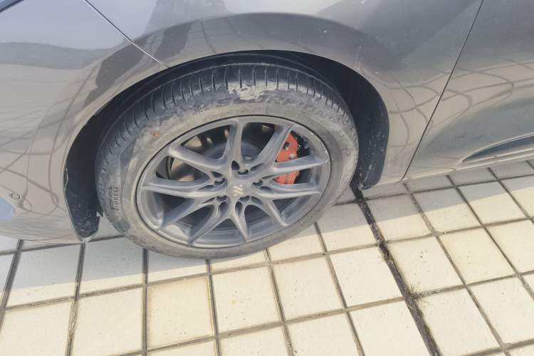 Used IM LS6 2023 Max Standard Edition