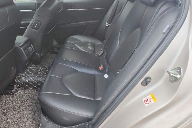 Used Toyota Camry 2018 2.0G Luxury Edition