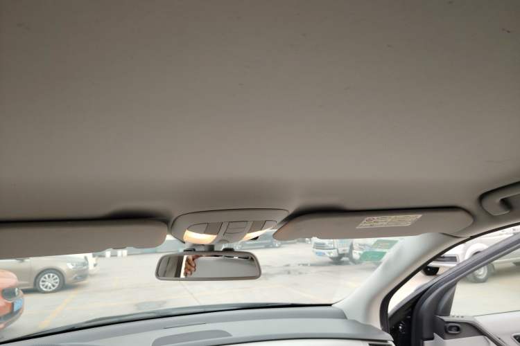 Used Mercedes-Benz R-Class 2011 R 300 L Business Model