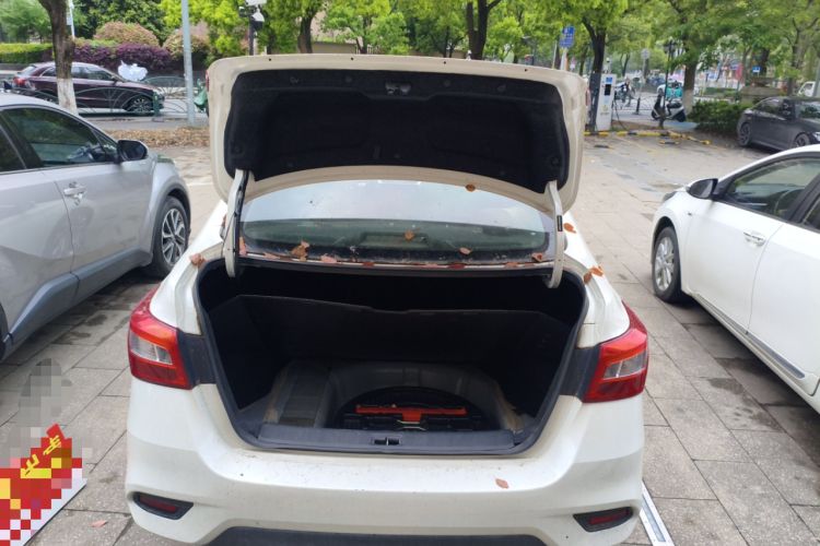 Used Nissan Sylphy 2021 Classic 1.6XE CVT Comfort Edition Trunk