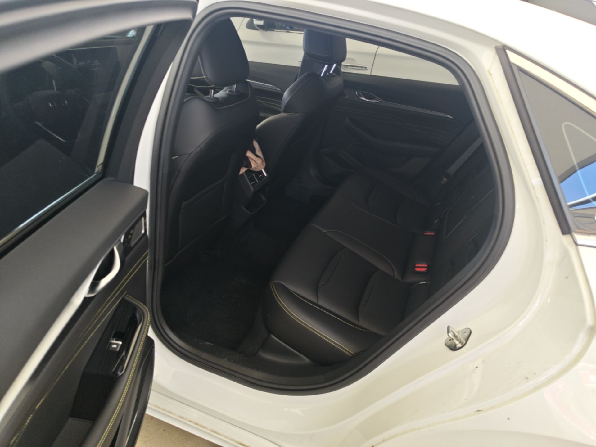 Geely Auto Preface 2023 1.5TD Fuyao Version — снимка 20