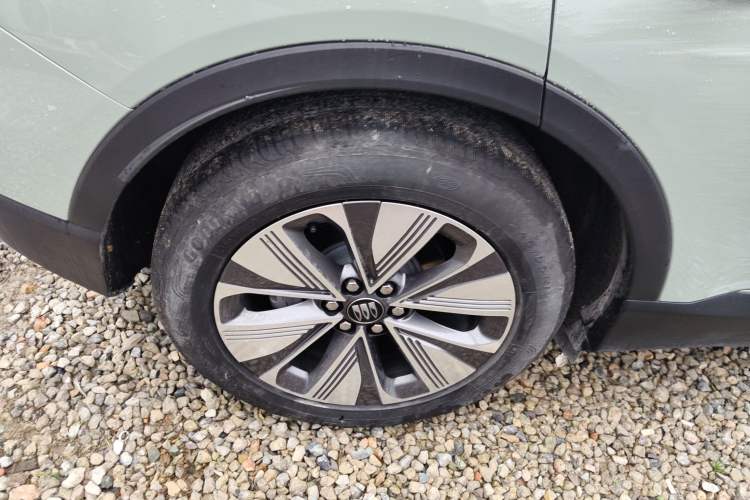 Used Buick E4 2023 Smart Edition
