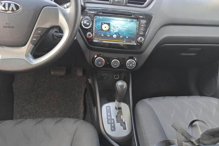 Used Kia K2 2015 Sedan 1.4L Automatic GLS
