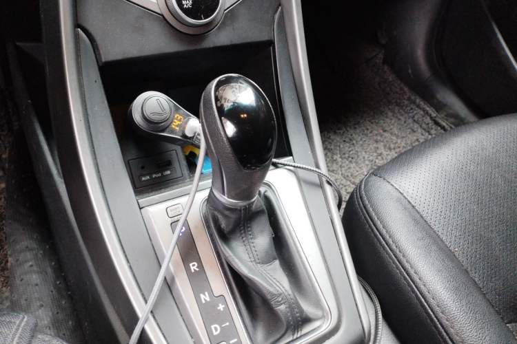 Used Hyundai Elantra (5th Generation / Langdong) 2015 1.6L Automatic Fashion Model
