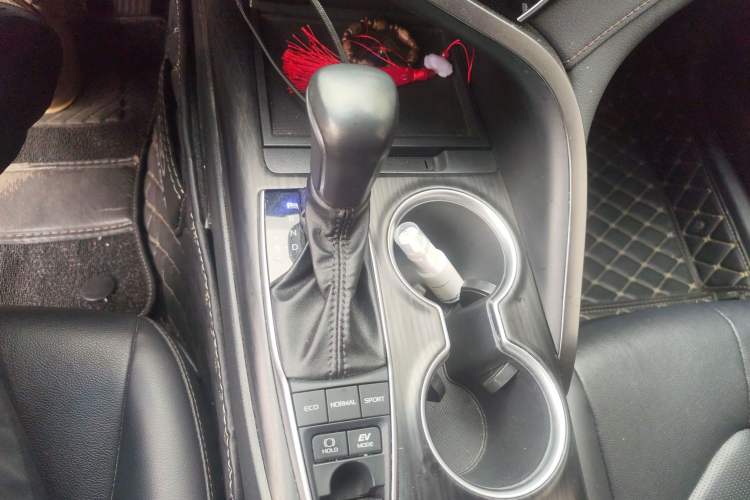 Used Toyota Camry 2021 Dual-Motor 2.5HG Luxury Edition