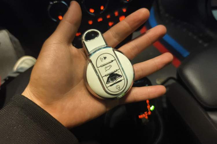 Used MINI 2023 Facelift 2.0T COOPER S Artist Five-Door Edition Vehicle Key