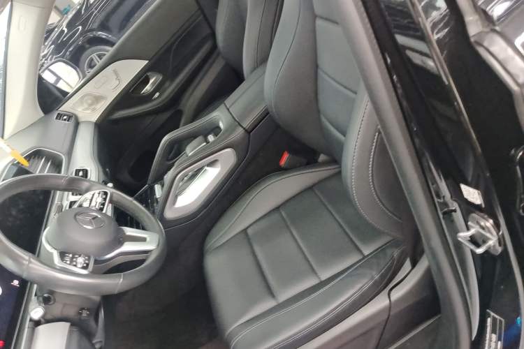 Used Mercedes-Benz GLE Coupe 2020 GLE 350 4MATIC Coupe SUV Luxury Model Left Front Seat