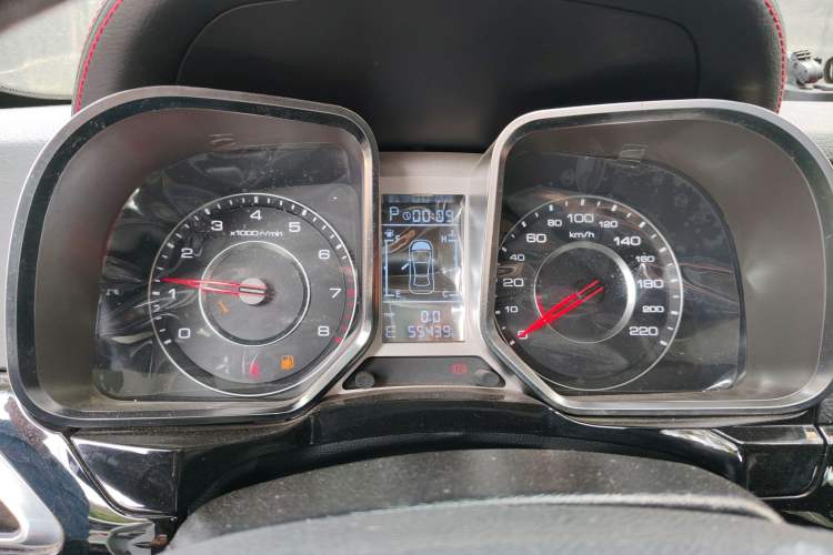 Used Zotye Domy X5 2017 Upgraded Model 1.5T CVT ZhiXian Edition
