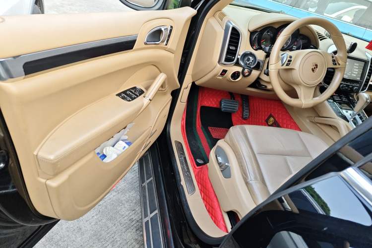 Used Porsche Cayenne 2011 Cayenne S 4.8L