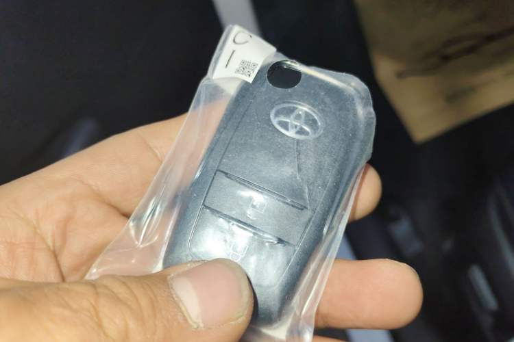 Used Toyota Corolla Cross 2026 Model 2.0L Elite Edition