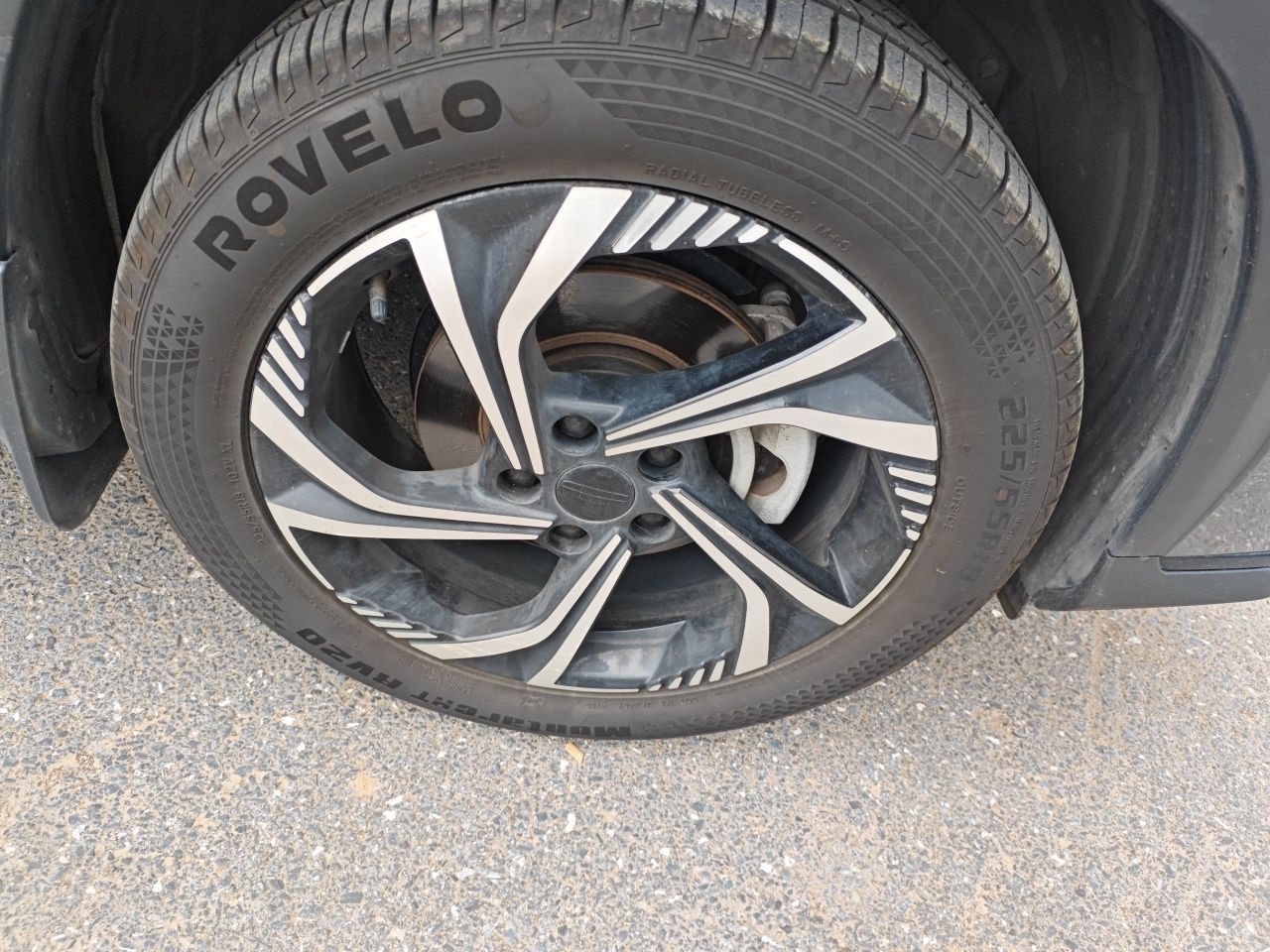 Geely Auto Emgrand X7 Sport 2023 Boyue COOL 1.5TD Smart Model — снимка 8