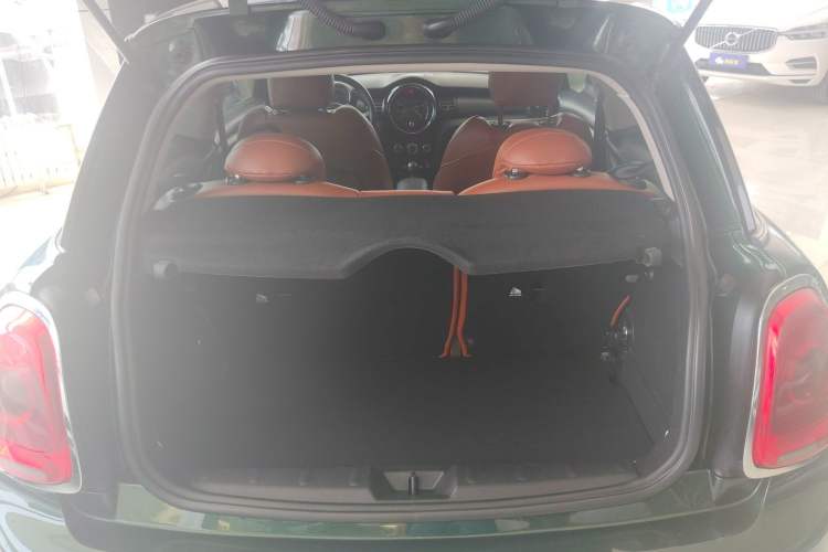 Used MINI 2016 1.5T COOPER Trunk