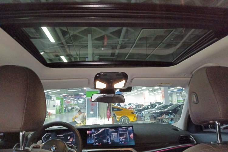 Used BMW 3 Series 2023 325Li M Sport Package
