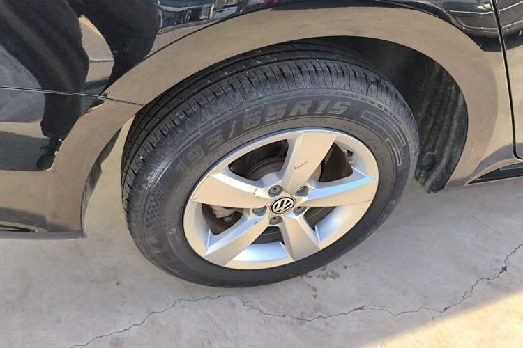 Used Volkswagen Lavida 2019 Lavida Start 1.5L Manual Fashion Edition China VI Standard Right Rear Wheel Hub