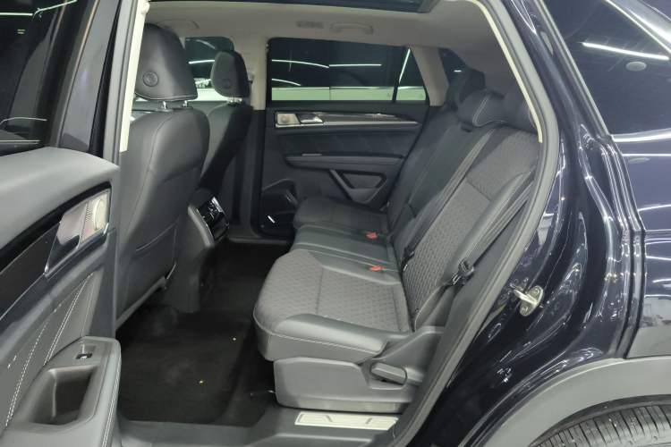 Used Volkswagen Teramont X 2020 380TSI Four-Wheel Drive Luxury Edition Left Rear Seat