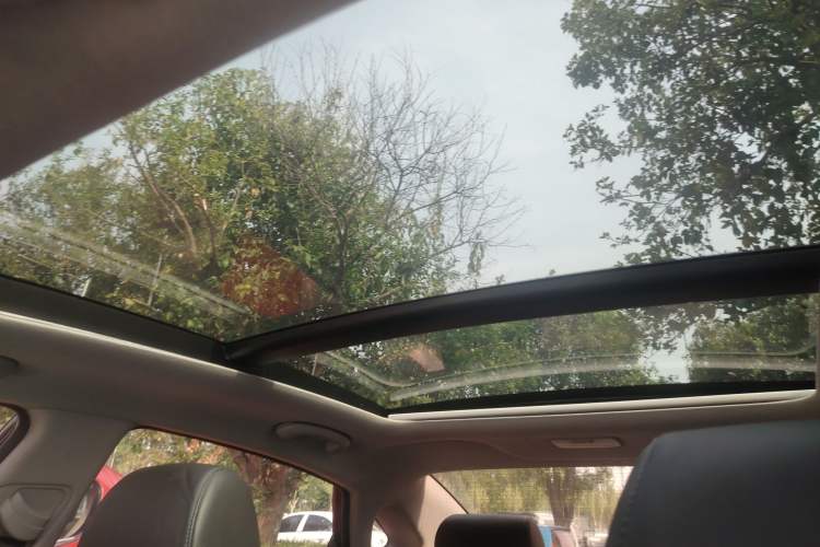 Used Hyundai Mistra 2014 1.8L Automatic Deluxe DLX Model Headliner