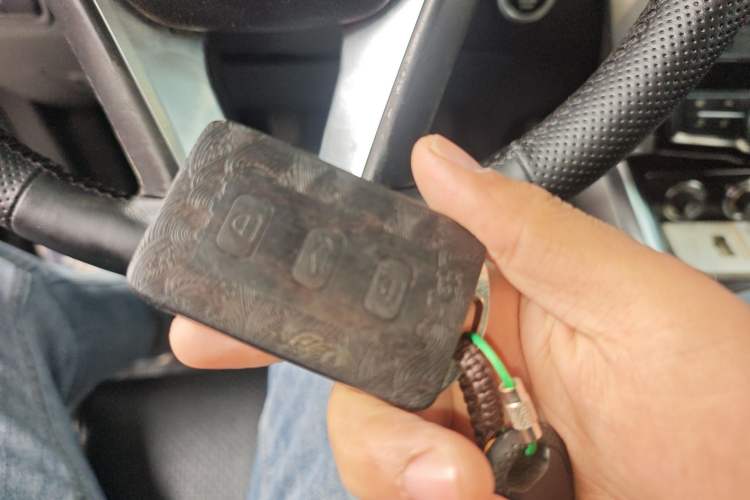 Used Zotye Domy X5 2015 1.5T Manual Luxury Model China V Standard Vehicle Key