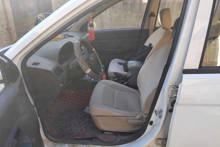 Used Wuling Hongguang 2015 1.5L S Base Model China IV