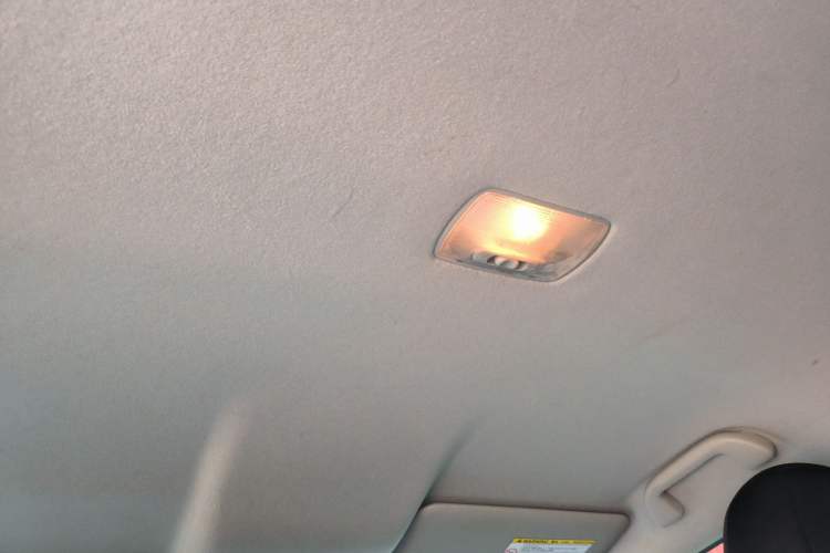 Used Honda Fit 2014 1.5L LX CVT Comfort Model Headliner