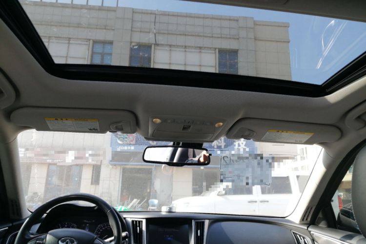 Used Infiniti Q50 2014 2.0T Luxury Edition