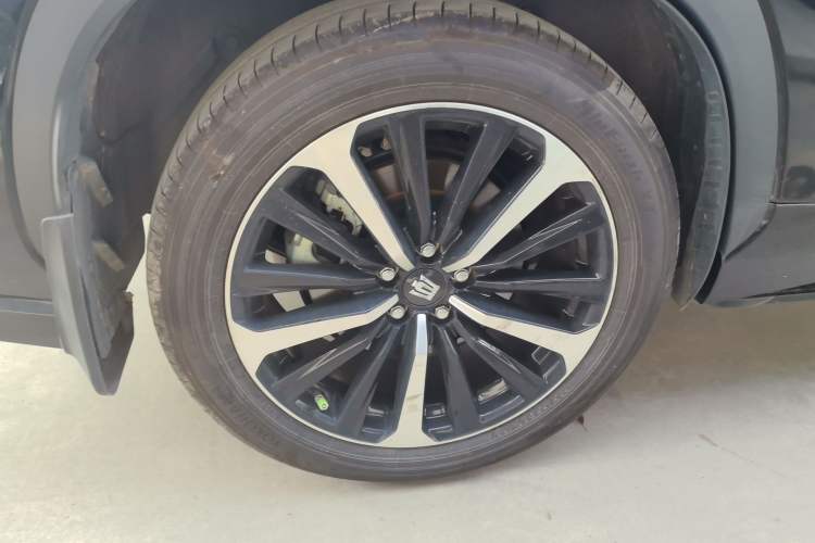 Used Toyota Crown Kluger 2022 2.5L HEV Four-Wheel Drive Flagship Edition Right Rear Wheel Hub
