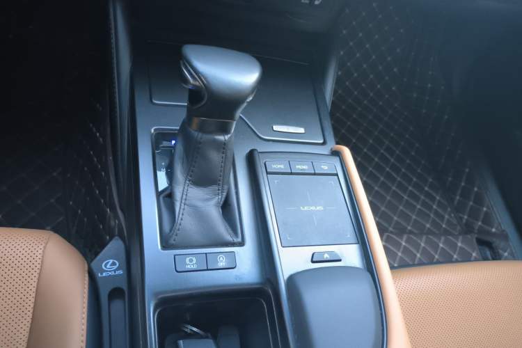 Used Lexus ES 2021 200 Excellence Edition