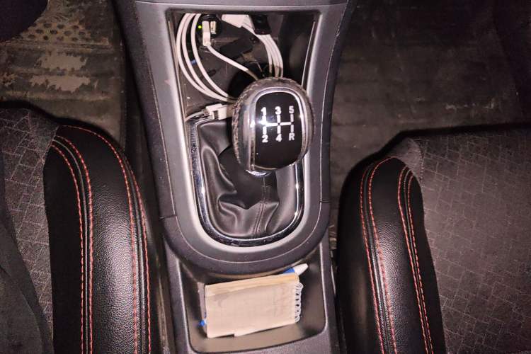 Used Cowin C3 2015 1.5L Manual Yellow Diamond Edition
