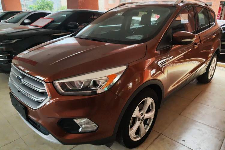 Used Ford Kuga 2018 EcoBoost 180 Two-Wheel-Drive Platinum Edition