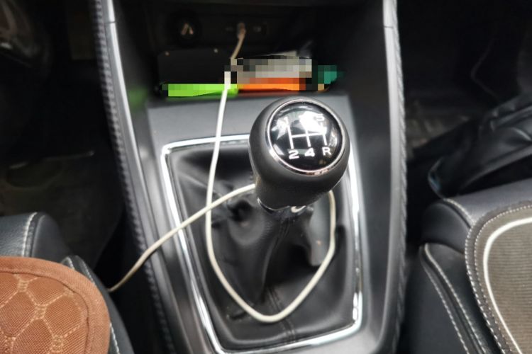 Used MG ZS 2017 1.5L Manual Deluxe Internet Edition
