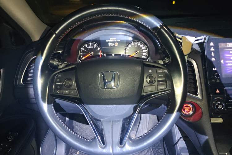 Used Honda Avancier 2017 240TURBO Two-Wheel Drive Luxury Edition
