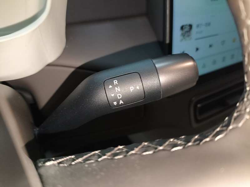 Used Li Auto MEGA 2024 Ultra Model — 13