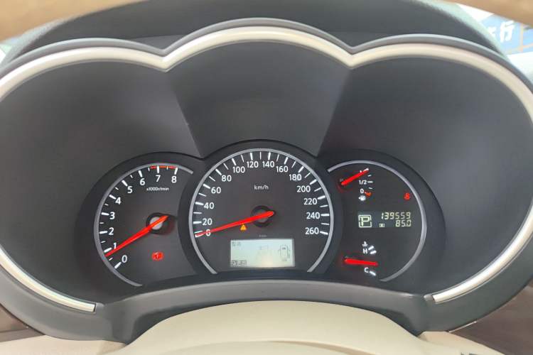 Used Nissan Quest 2015 3.5L SL Instrument Cluster