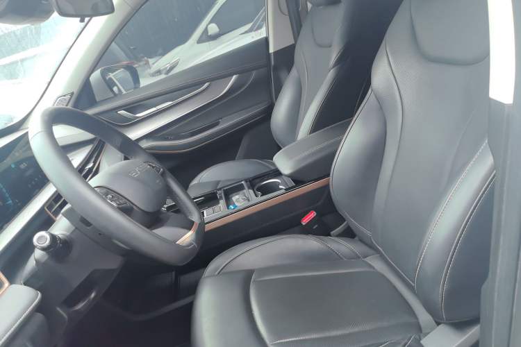 Used EXEED Zhuifeng C-DM 2022 1.5 TCI-DHT 105 km "Chengfeng Qi" Edition