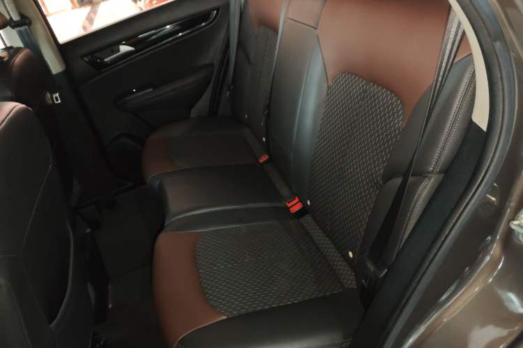 Used Dongfeng Aeolus AX5 2017 1.4T Automatic Quyue Model