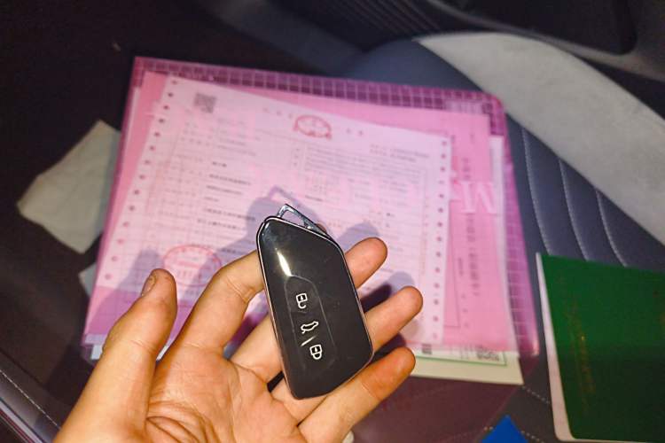 Used Volkswagen ID.4 CROZZ 2021 Long-Range Lite PRO Two-Wheel Drive Version