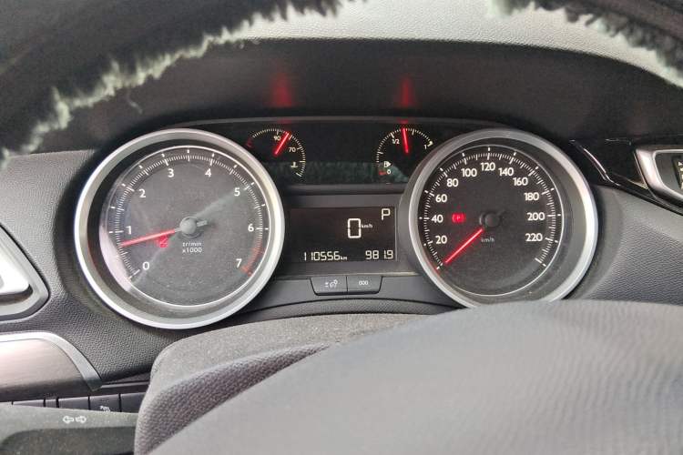 Used Peugeot 408 2015 1.2T Automatic Luxury Edition Instrument Cluster