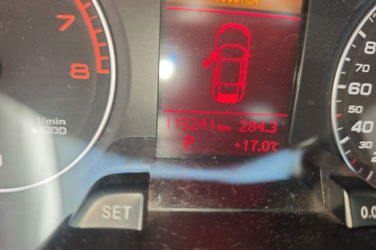 Used Audi A4L 2012 1.8 TFSI Automatic Comfort Model Odometer Close Up