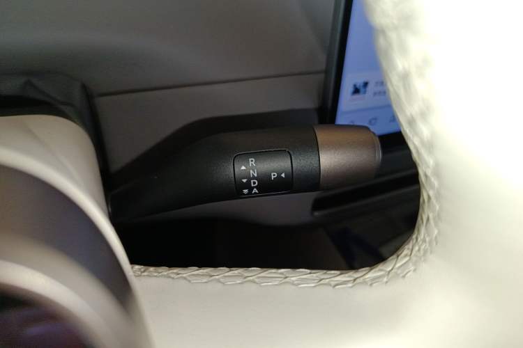 Used Li Auto i8 2025 Model Standard Version
