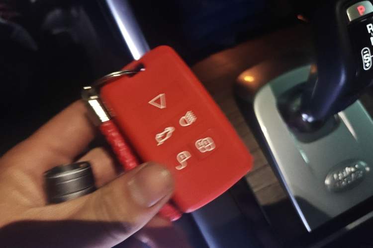 Used Land Rover Discovery Sport 2022 Revised Version 249 PS R-Dynamic S Performance Edition 5 Seats