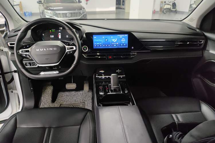 Used Wuling Victory 2020 1.5T CVT Flagship Edition Center Console