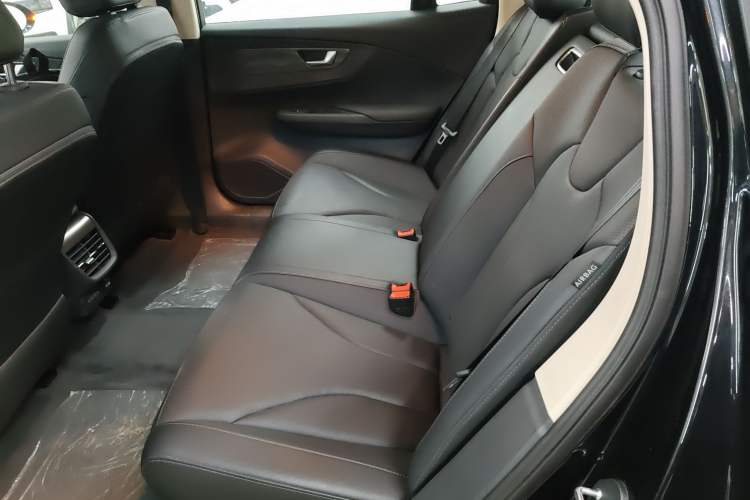 Used Hongqi E-QM5 2021 Charging Version Flagship Edition Left Rear Seat