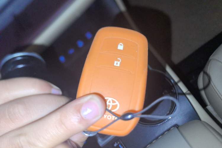 Used Toyota Highlander 2015 2.0T Four-Wheel Drive Luxury Edition 7-Seater
