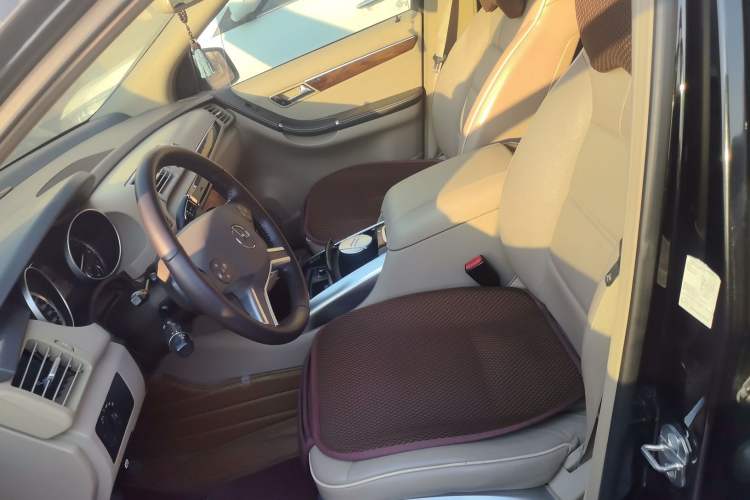 Used Mercedes-Benz R-Class 2011 R 350 L 4MATIC Left Front Seat