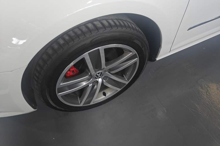 Used Volkswagen FAW-Volkswagen CC 2016 1.8TSI Luxury Model Exterior 4
