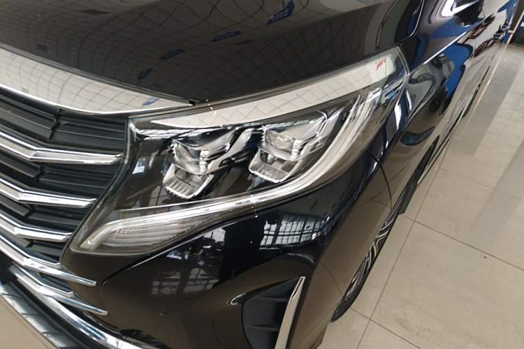 Used GAC Trumpchi M8 2023 Lingxiu Series 390T Prestige Edition Left Front Headlight