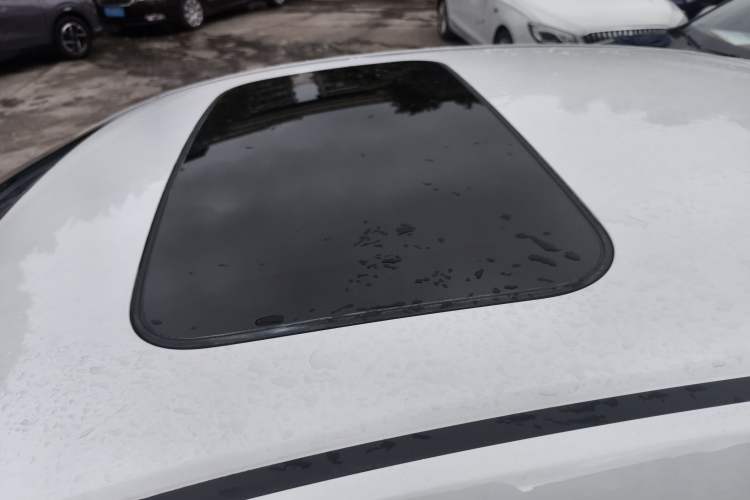 Used Honda Crider 2019 180 Turbo CVT Luxury Edition China VI Emission Standard Roof